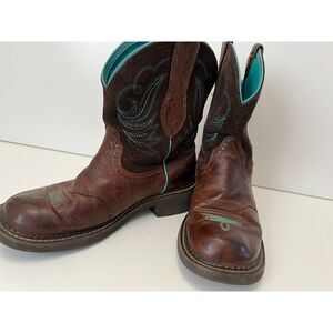 Ariat Women's Fatbaby Heritage Dapper Western Boots. Size 7.5(W).